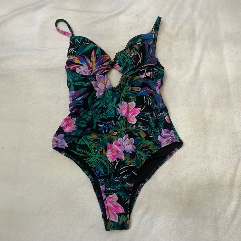 New! Victoria's Secret black palm push-up Swimsuit tropical Floral 3848 - Picture 2 of 7